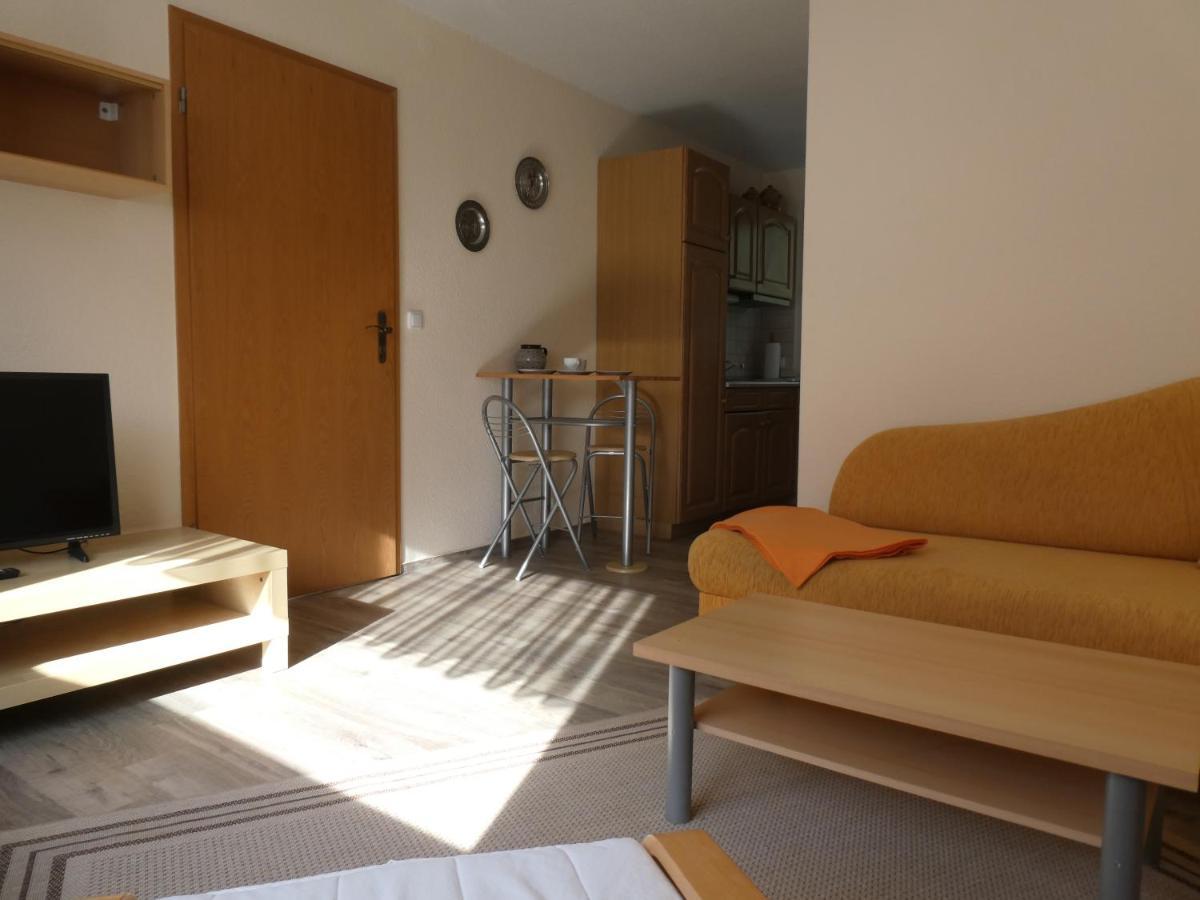 Holiday Home Martina Dresden Bagian luar foto